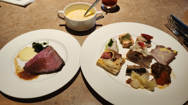 オチェーアノ - 料理写真: