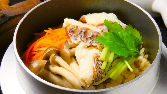 牛タンと海鮮 個室居酒屋 炭松 - メイン写真: