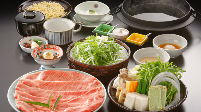 ガーデンレストラン 人形町 今半 - 料理写真:しゃぶしゃぶ【上】