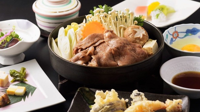 すき焼割烹 かとう - メイン写真:
