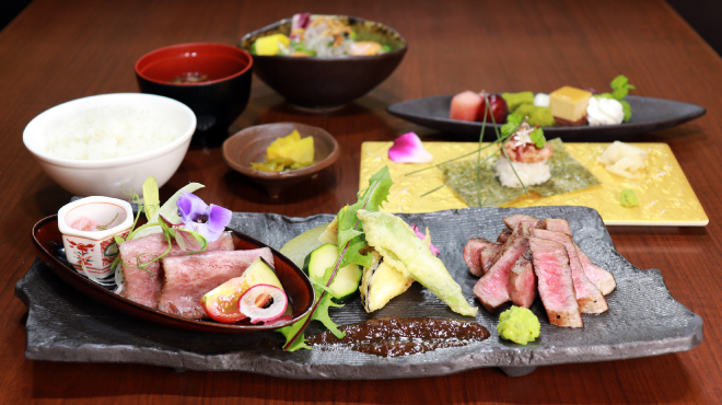 神戸牛 八坐和 阪急三宮店 - メイン写真: