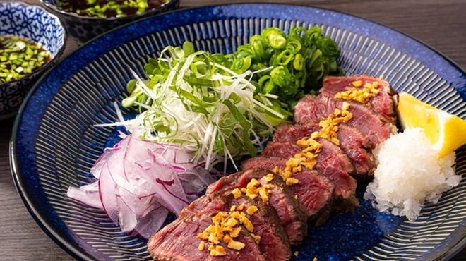 精肉卸問屋直営焼肉店 牛次郎 - メイン写真: