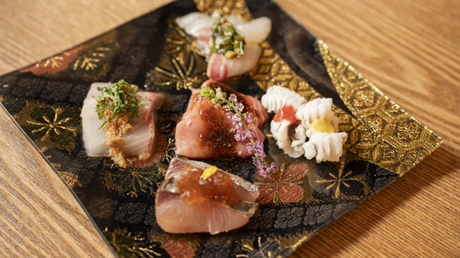 海鮮居酒屋 三ノ宮産直市場 - メイン写真: