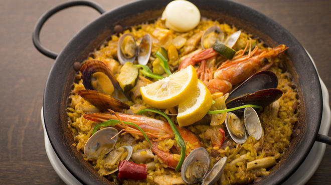 スペイン料理 La Cazuela 三ノ宮 ミント神戸店 - メイン写真: