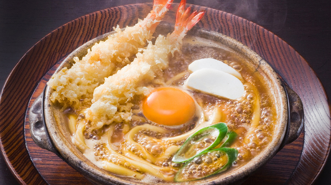 EXPASA御在所（下り線）「山本屋本店」 - 料理写真:天ぷら入り味噌煮込うどん