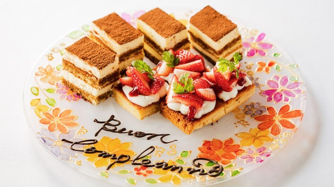 PIZZA SALVATORE CUOMO ＆ GRILL - メイン写真: