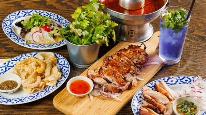 居空間　タイ料理＆パクチー酒場 - メイン写真: