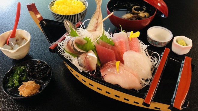 網元料理 徳造丸 - メイン写真: