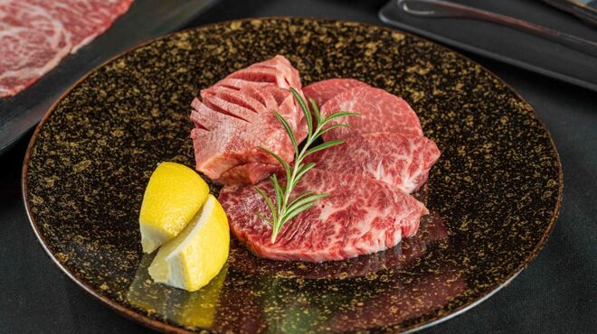 和牛とワイン 焼肉きゅうこん - メイン写真: