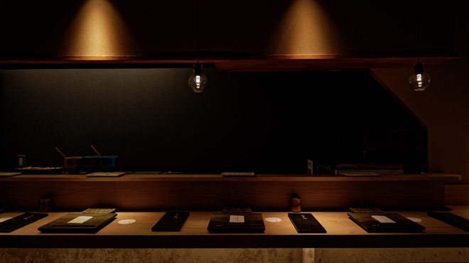 厳選焼鳥 一石三鳥 本店 - メイン写真: