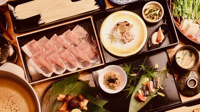 しゃぶしゃぶ　すき鍋　おもき 銀座店 - メイン写真: