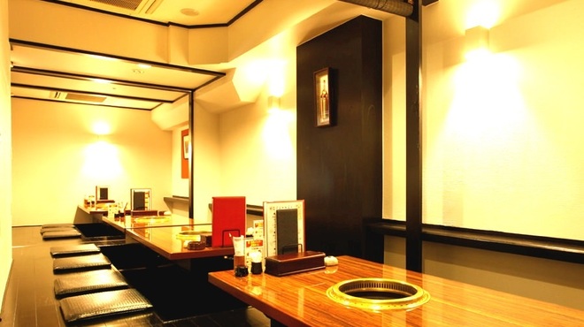 一頭買焼肉 玄 - メイン写真: