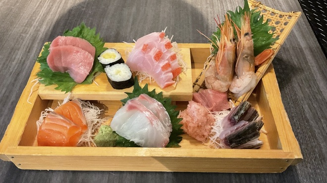 宇田川 紫扇 - メイン写真: