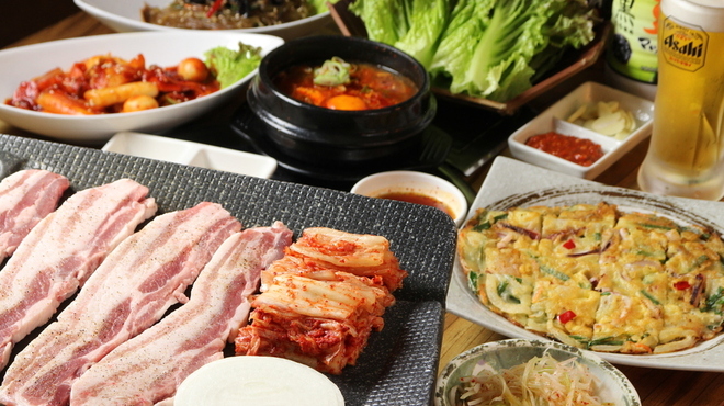 韓国家庭料理 イタロー - メイン写真:
