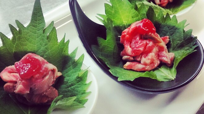 焼肉寿々 - 料理写真:梅パッチョ　お酒に合うおつまみも充実！！