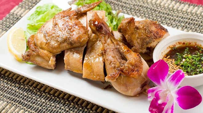 THAIFOOD DINING&BAR　マイペンライ - メイン写真: