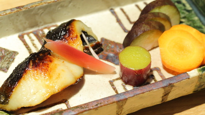 倉満 - 料理写真:銀だら西京焼き：銀鱈定食のみ