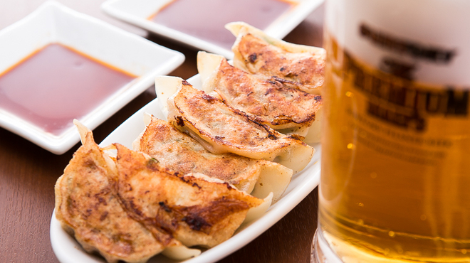 餃子バル 餃子の花里 - メイン写真: