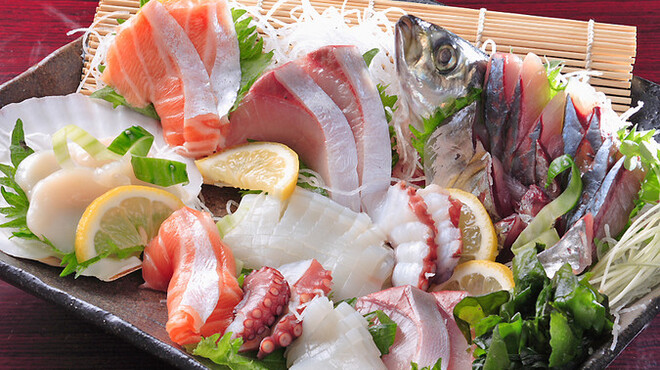 和風創作料理居酒屋 樹 - 料理写真:★毎日 新鮮な魚介類を市場より仕入れ