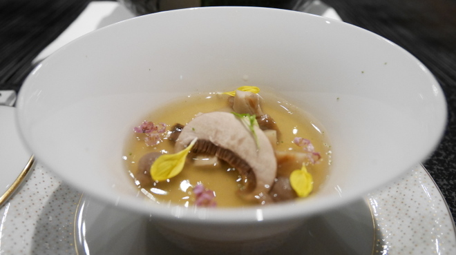 星のや 京都 ダイニング - 料理写真:先附　木野子の茶碗蒸し