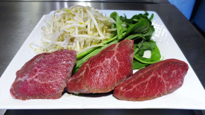 築地鉄板焼 Kurosawa - 料理写真:岩手県産江刺牛もも肉