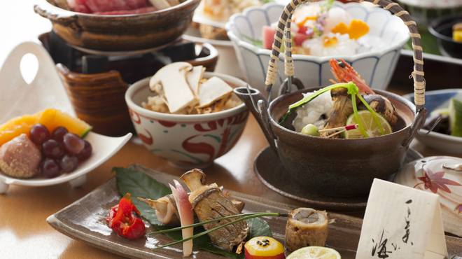 加賀屋 博多店 - メイン写真: