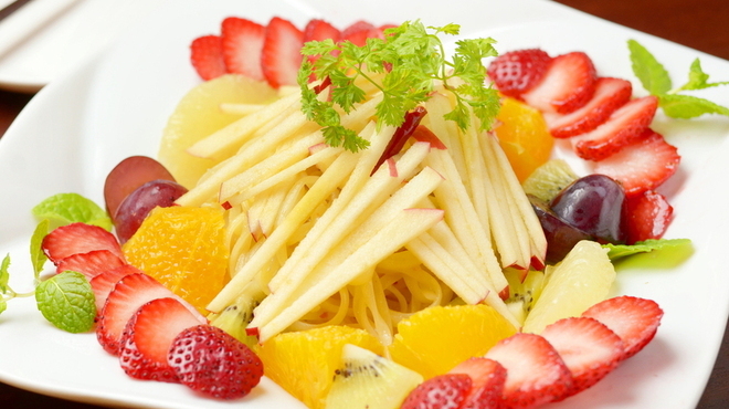 フルーツキッチン ほのか - 料理写真:フルーツパスタ