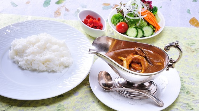 レザンドール - 料理写真:シーフードカレー（土日のみ予約）