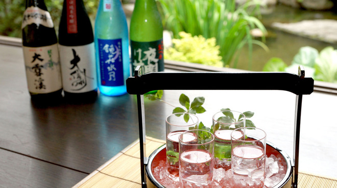 松本館 - ドリンク写真:飲みくらべセット