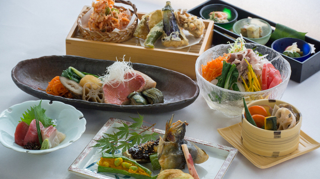 かちゃ料理 むとう - 料理写真:味彩　選べるメイン料理