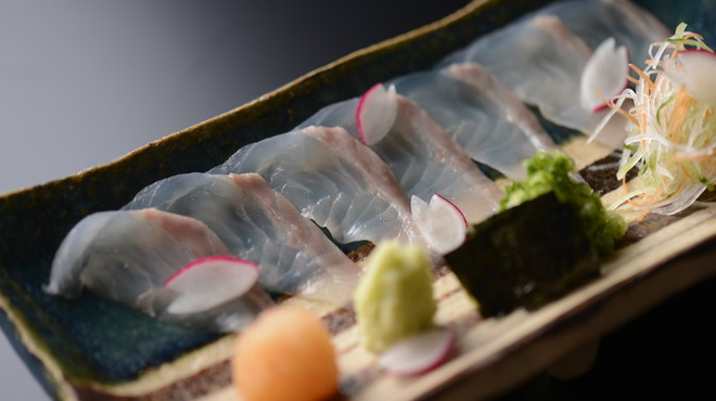 かなざわ玉泉邸 - 料理写真:【夜の会席料理】夜席は7,000円(税抜)・10,000円(税抜)・13,000円(税抜)をご用意。おまかせコース 15,000円(税抜)～もございます