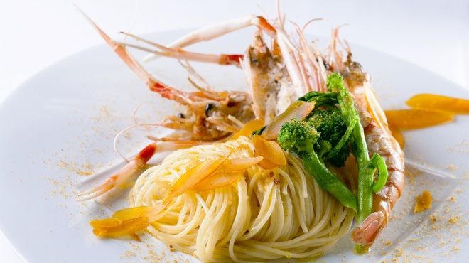 プリミ・バチ - メイン写真: