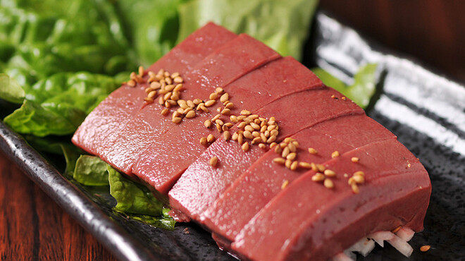 東京苑 - 料理写真:レバーのシャトーブリアン厚切り