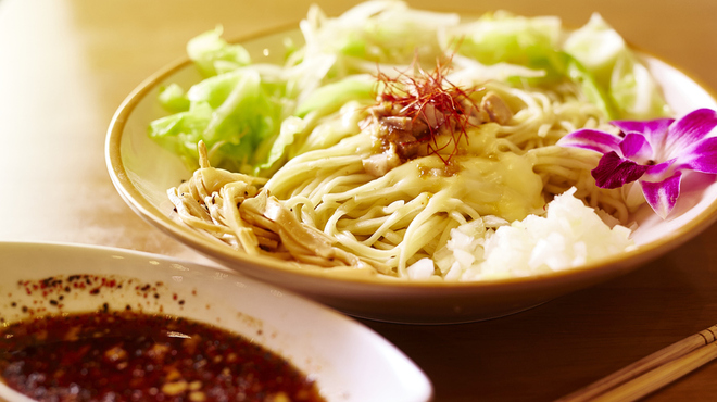 Menya Fururu - 料理写真:ピリ辛まぜSOBA