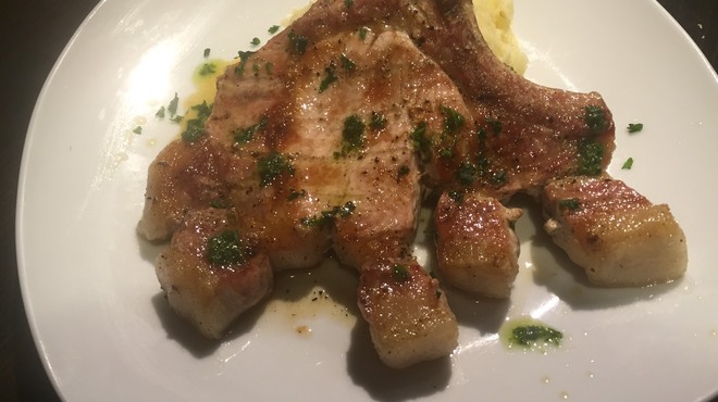 炭焼きイタリアン Orso - 料理写真:ルスツ産豚ロースの炭焼き