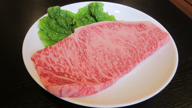牛若丸 - 料理写真:サーロインステーキ