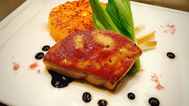 喜扇亭 - 料理写真:フランス産フォアグラを季節の食材と共に