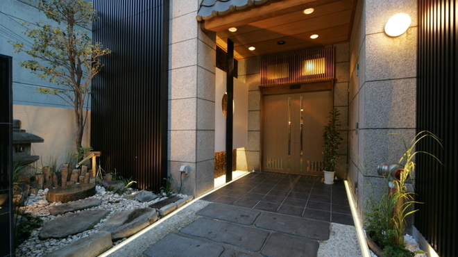 正弁丹吾 - 外観写真: