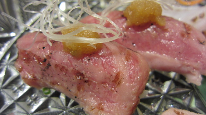 鮨隆 - 料理写真:佐賀牛の炙り