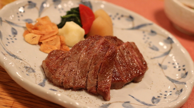 ステーキレストランそうま - 料理写真:和牛サーロイン 和風ソースがおススメとのこと