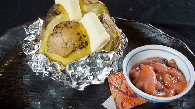 北の海手箱 風 - 料理写真:じゃがいもバター焼き（北あかり使用）