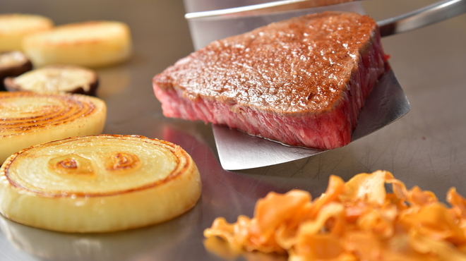 鉄板焼 但馬 - 料理写真:神戸ビーフ　フィレステーキ