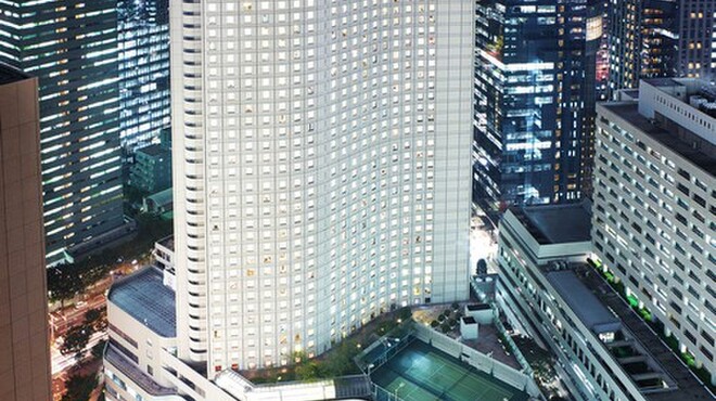 ヒルトン東京 - 外観写真:西新宿駅、都庁前駅は地下通路で直結