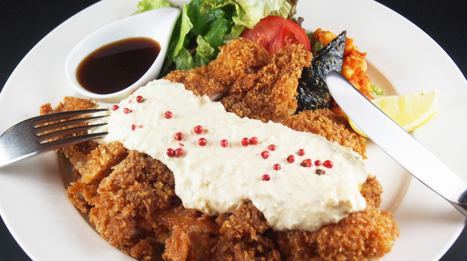 洋食コノヨシ - メイン写真: