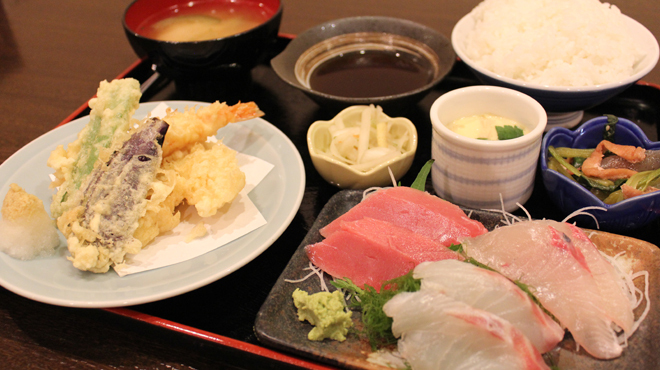 魚亥子 飛田給店 うおいね 飛田給 魚介料理 海鮮料理 食べログ