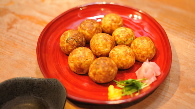 Takoyaki Douraku Wanaka Wanaka - 料理写真:わんこだこ　～温かいダシで食べる明石焼き風～