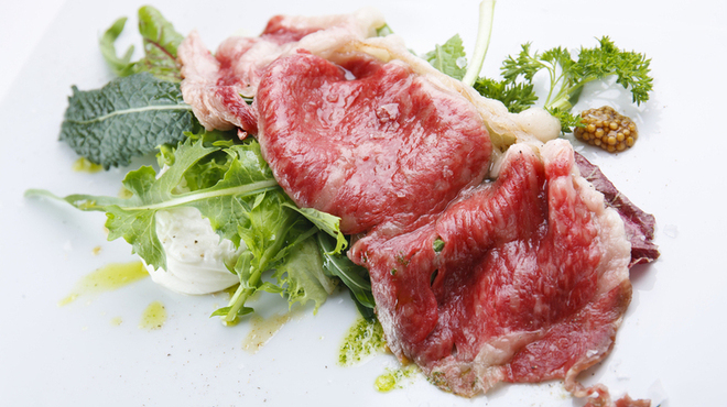 プリミ・バチ - メイン写真: