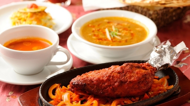 シュリアルナ - メイン写真: