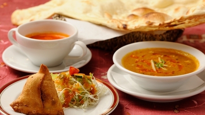 シュリアルナ - メイン写真: