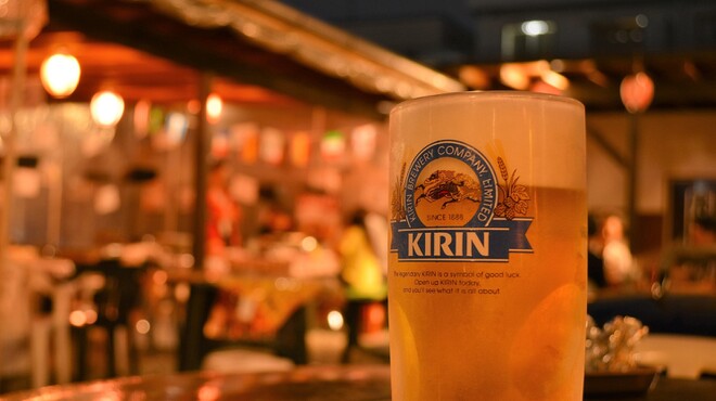 塊肉ステーキと牡蠣 アホヤネン 岡崎BBQガーデン - ドリンク写真: